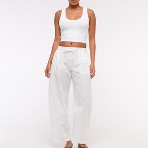 Abercrombie & Fitch Poplin Barrel Pull-On Pant
